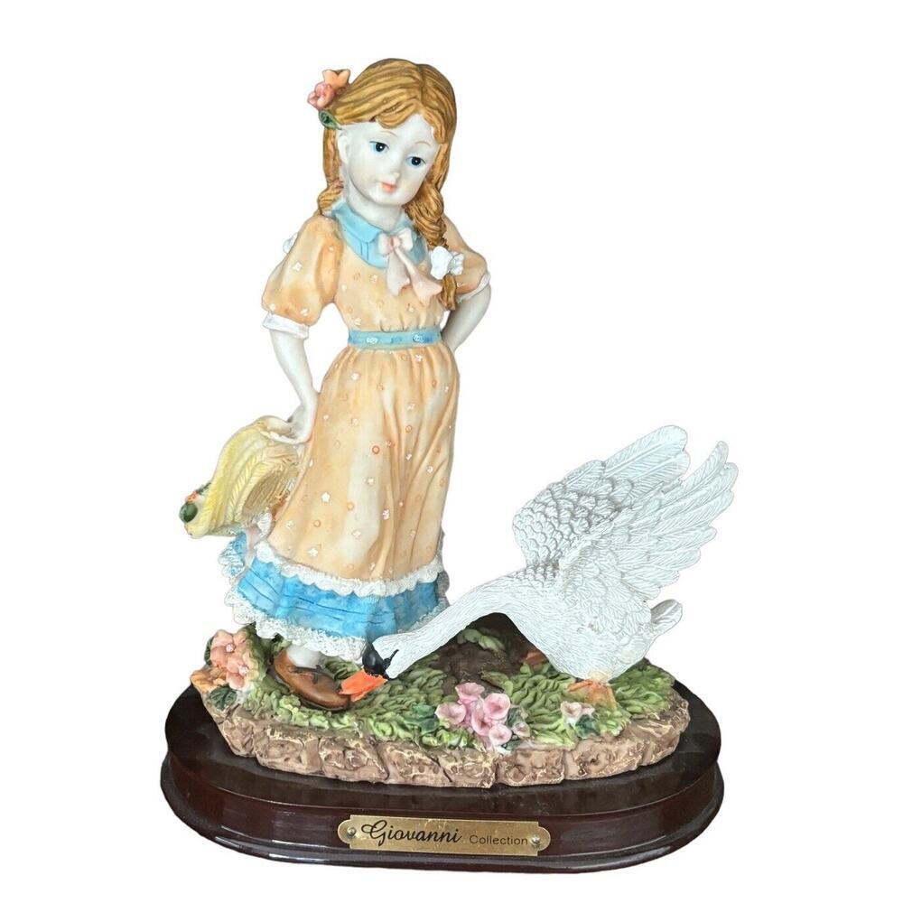 Vintage Turtle King Corp Giovanni Collection Girl W/ Swan Figurine